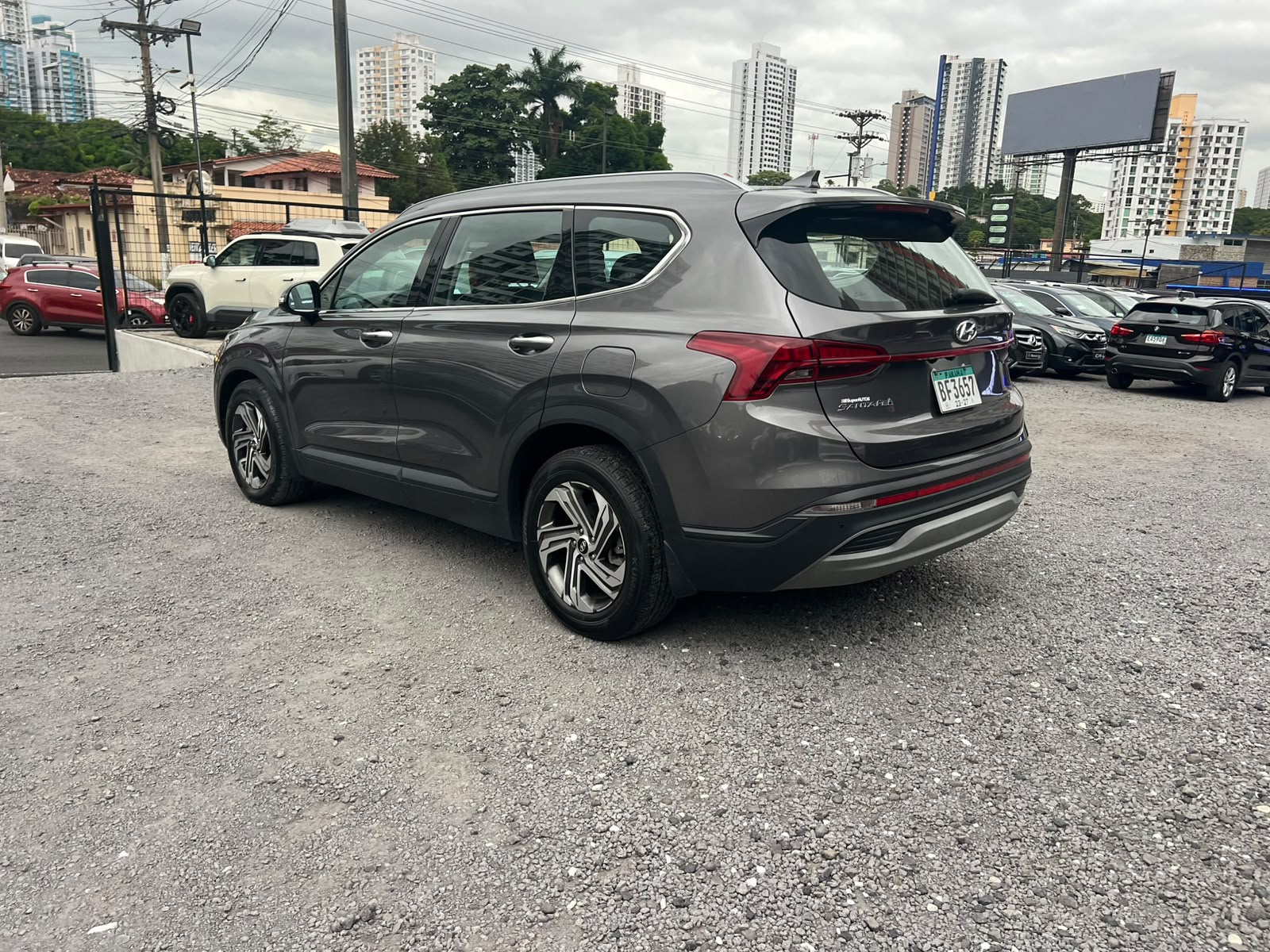HYUNDAI SANTA FE