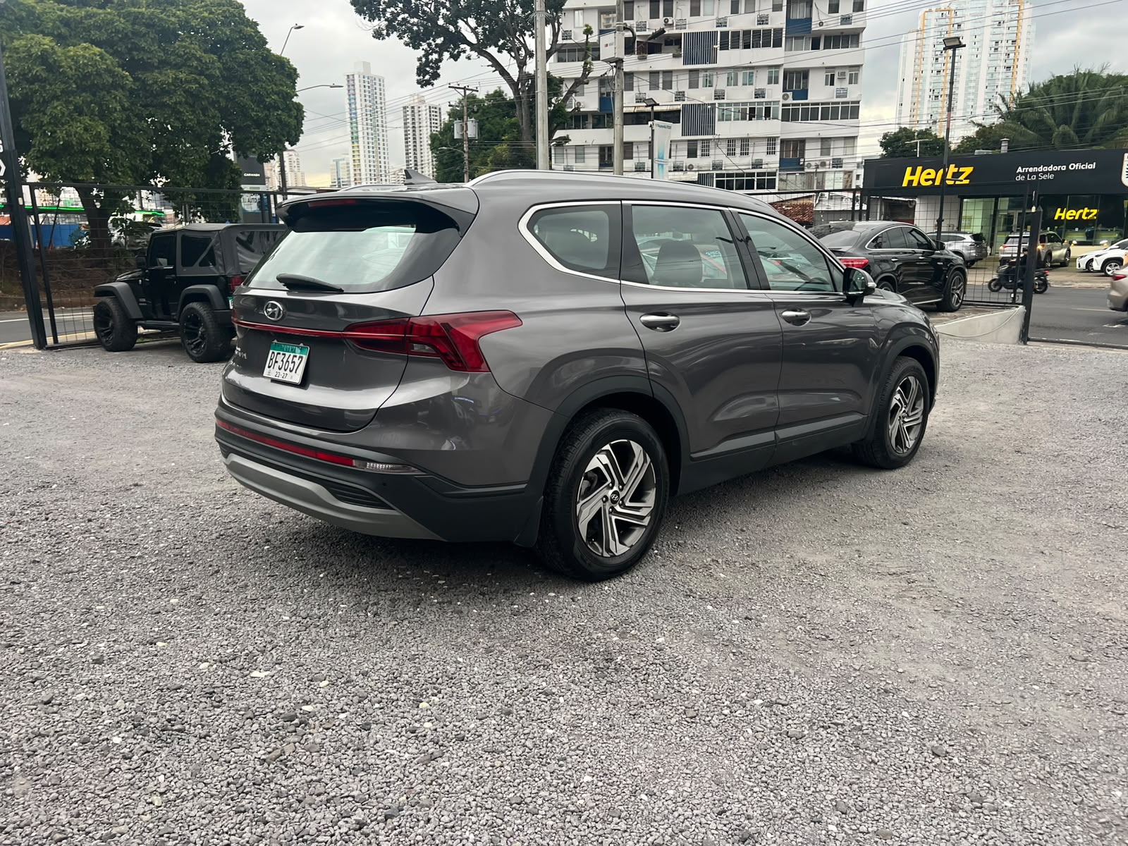 HYUNDAI SANTA FE