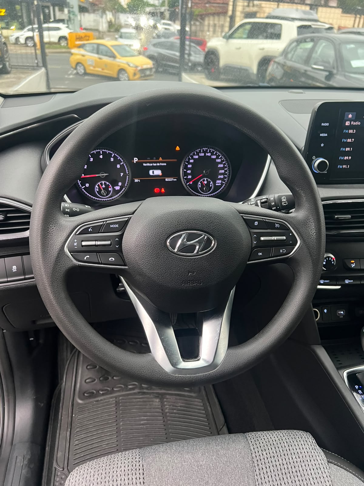 HYUNDAI SANTA FE