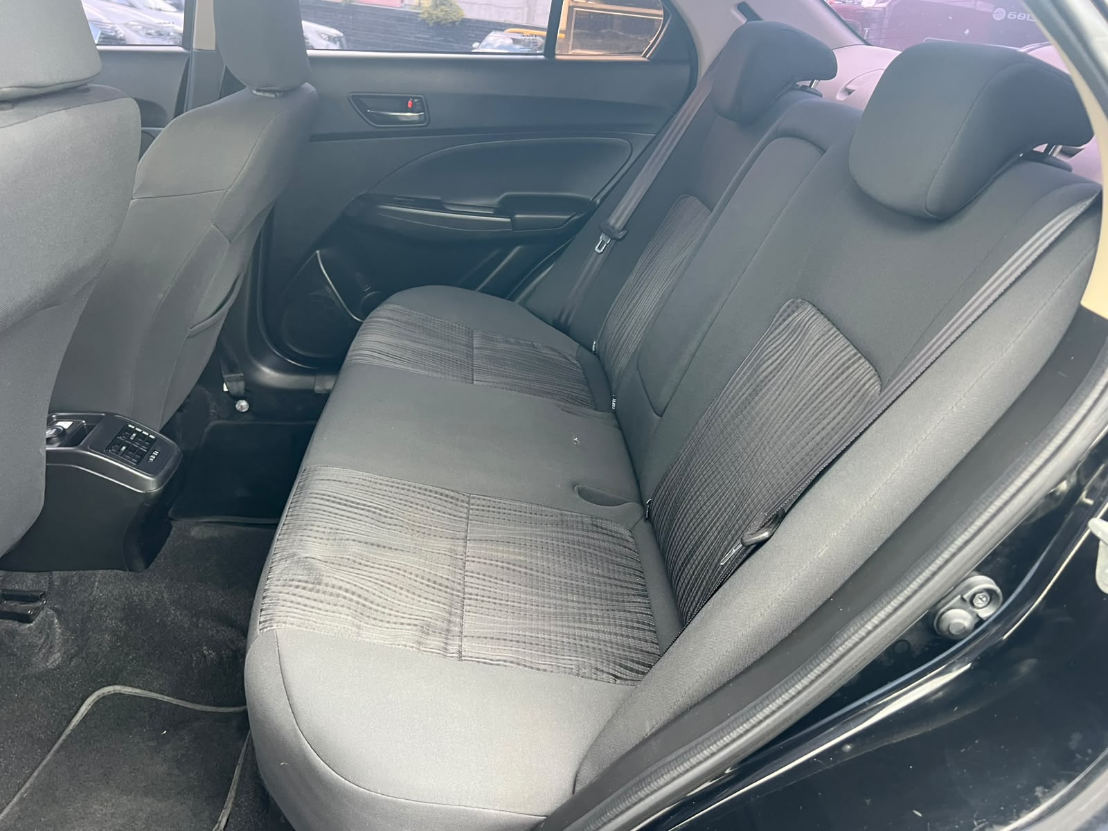 SUZUKI DZIRE